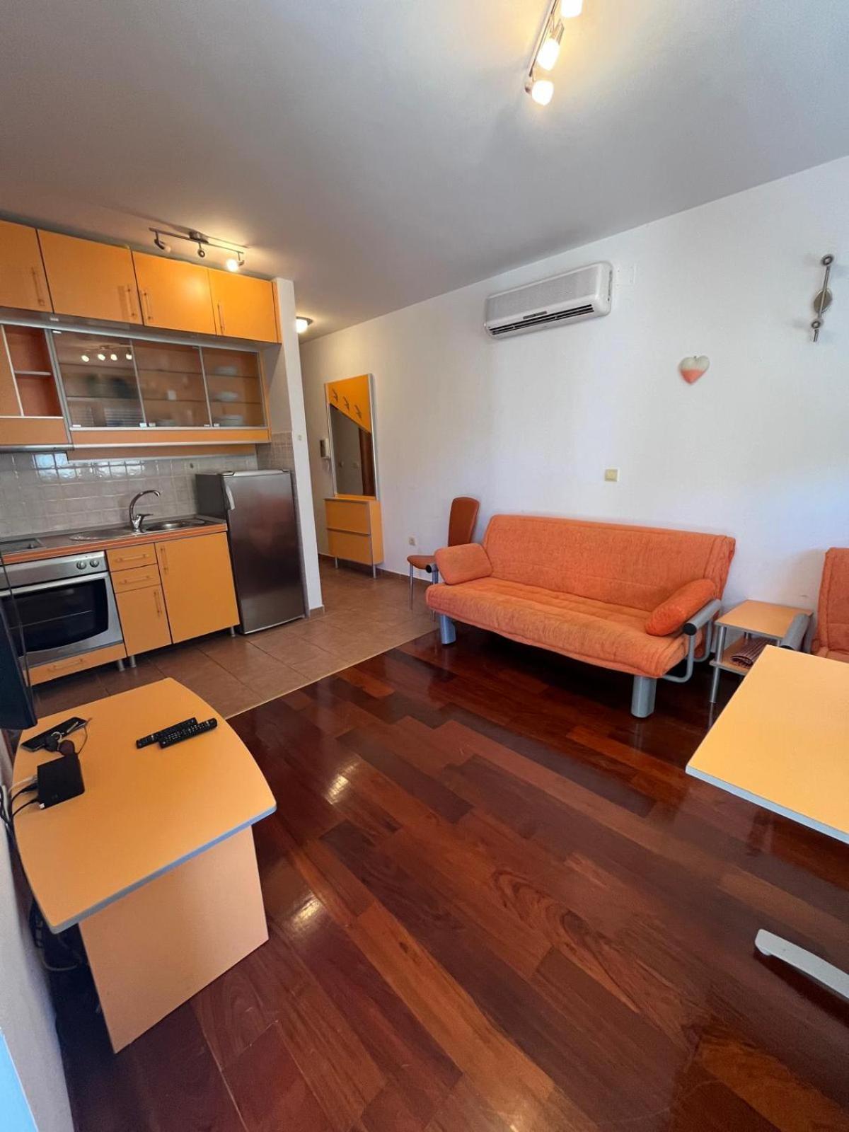 Beach Apartment Makarska *